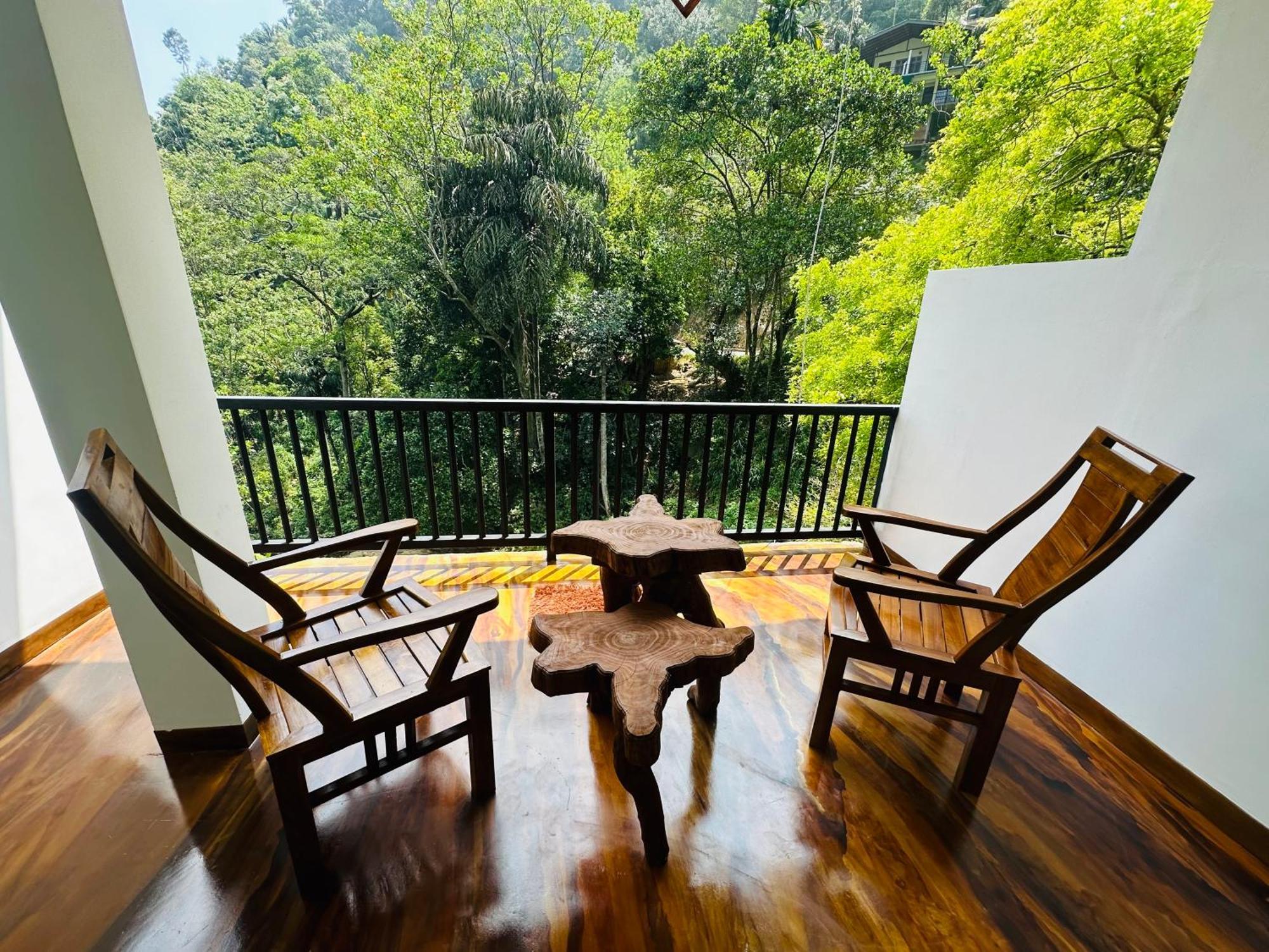 River Splendour Home Stay Ella Ngoại thất bức ảnh