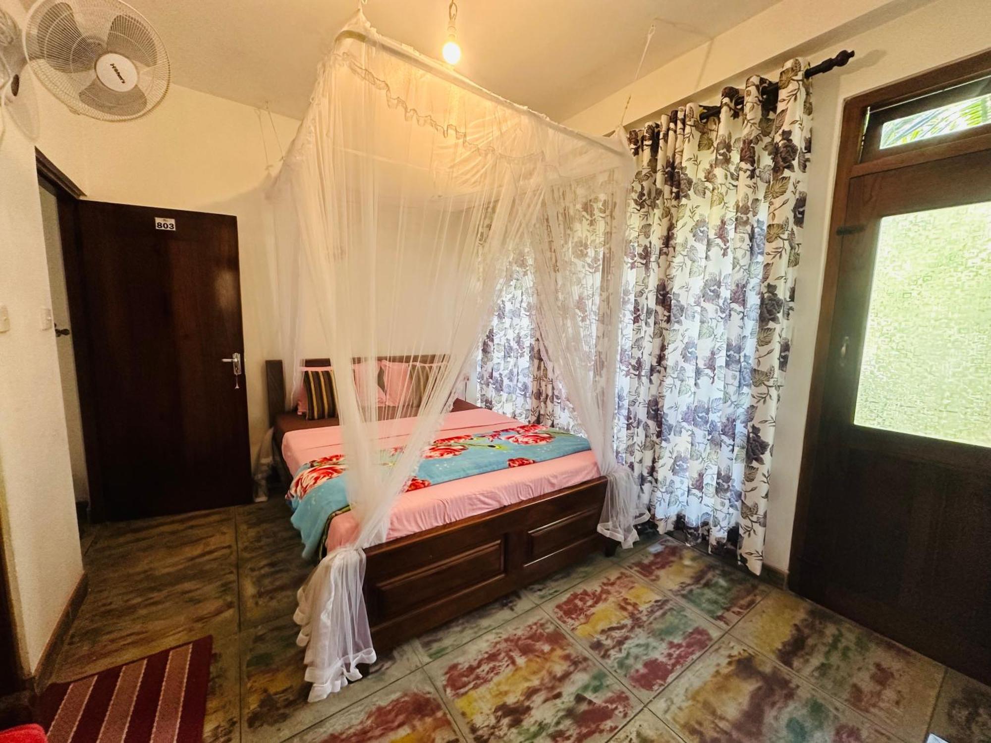 River Splendour Home Stay Ella Ngoại thất bức ảnh