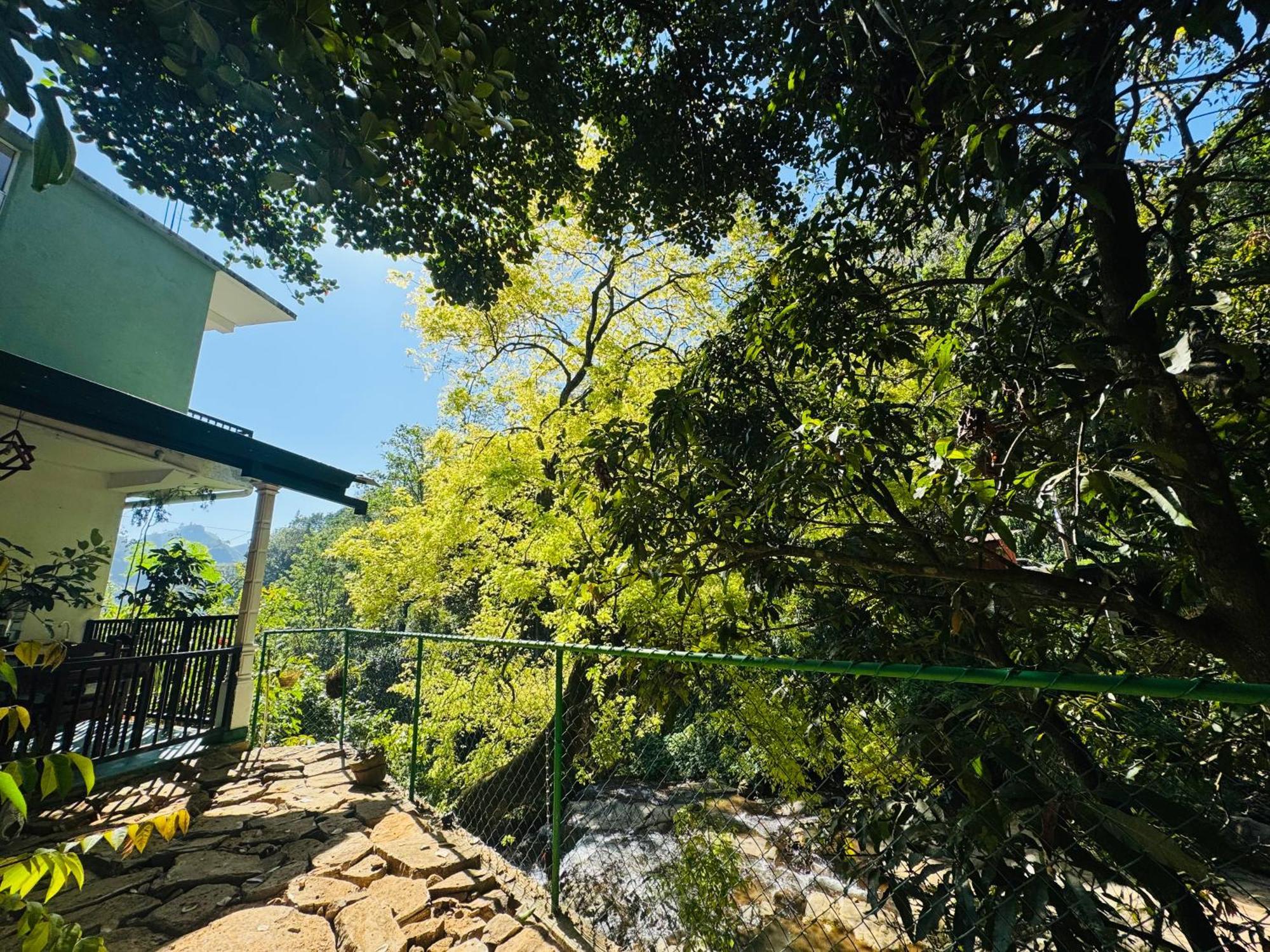 River Splendour Home Stay Ella Ngoại thất bức ảnh